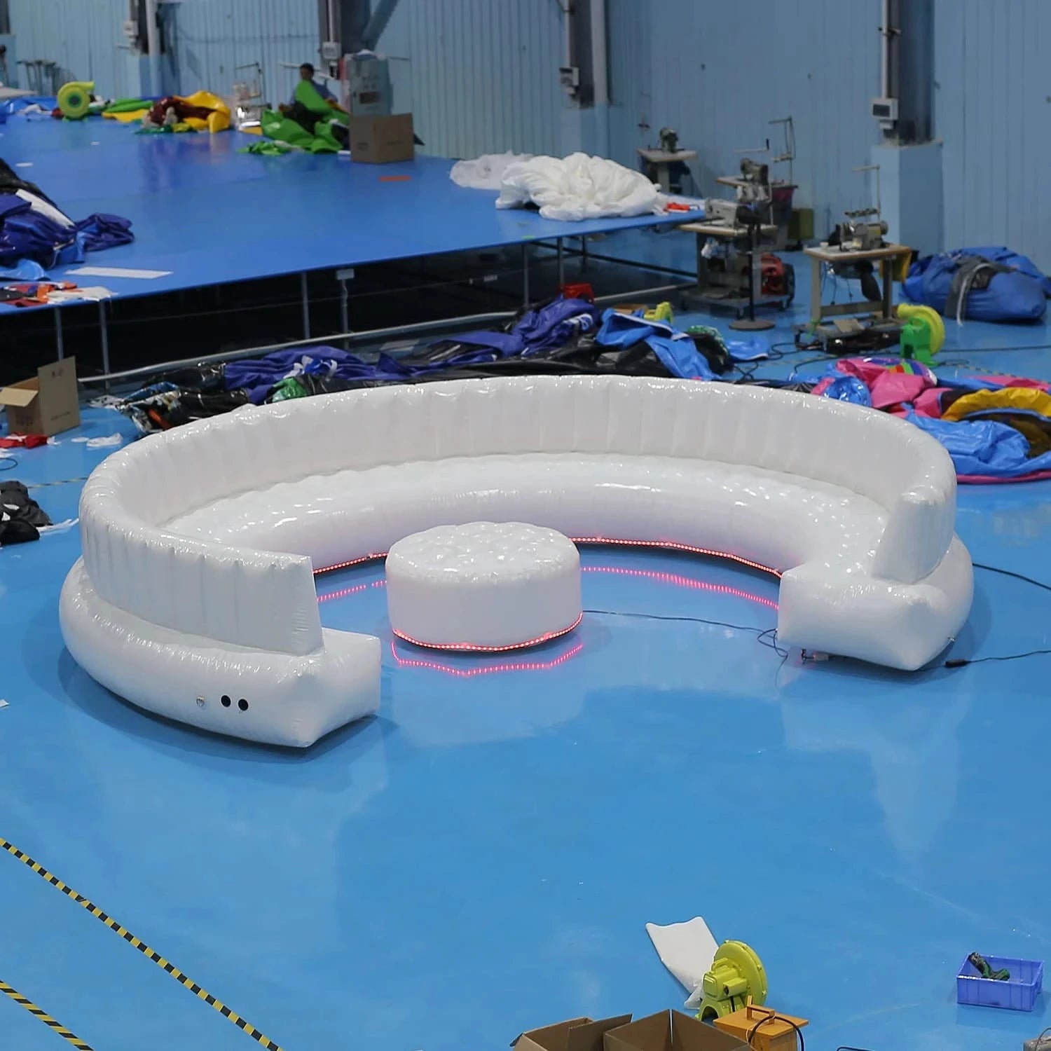 4m Inflatable Sofa PVC Air tight Circular Couch with LED Light White Sofa with Air Pump for Party/Wedding/Outdoor Activity